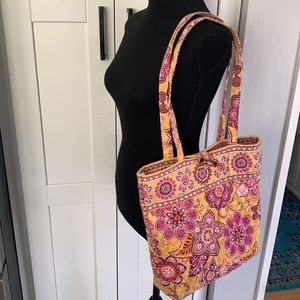 VERA BRADLEY QUILTED TOTE BAG